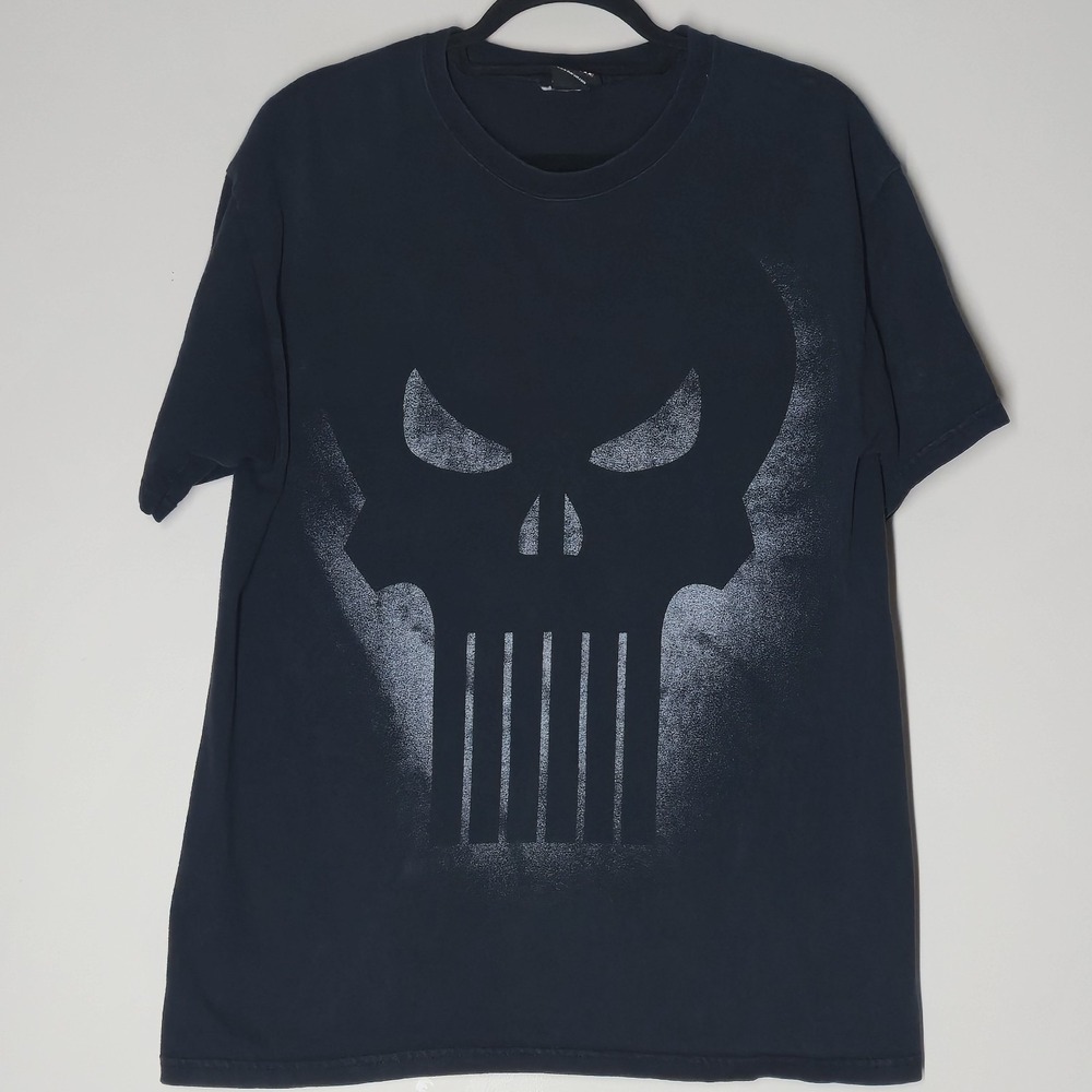 Vintage Marvel The Punisher Skull T-Shirt Size L Black Tee Mad Engine Logo